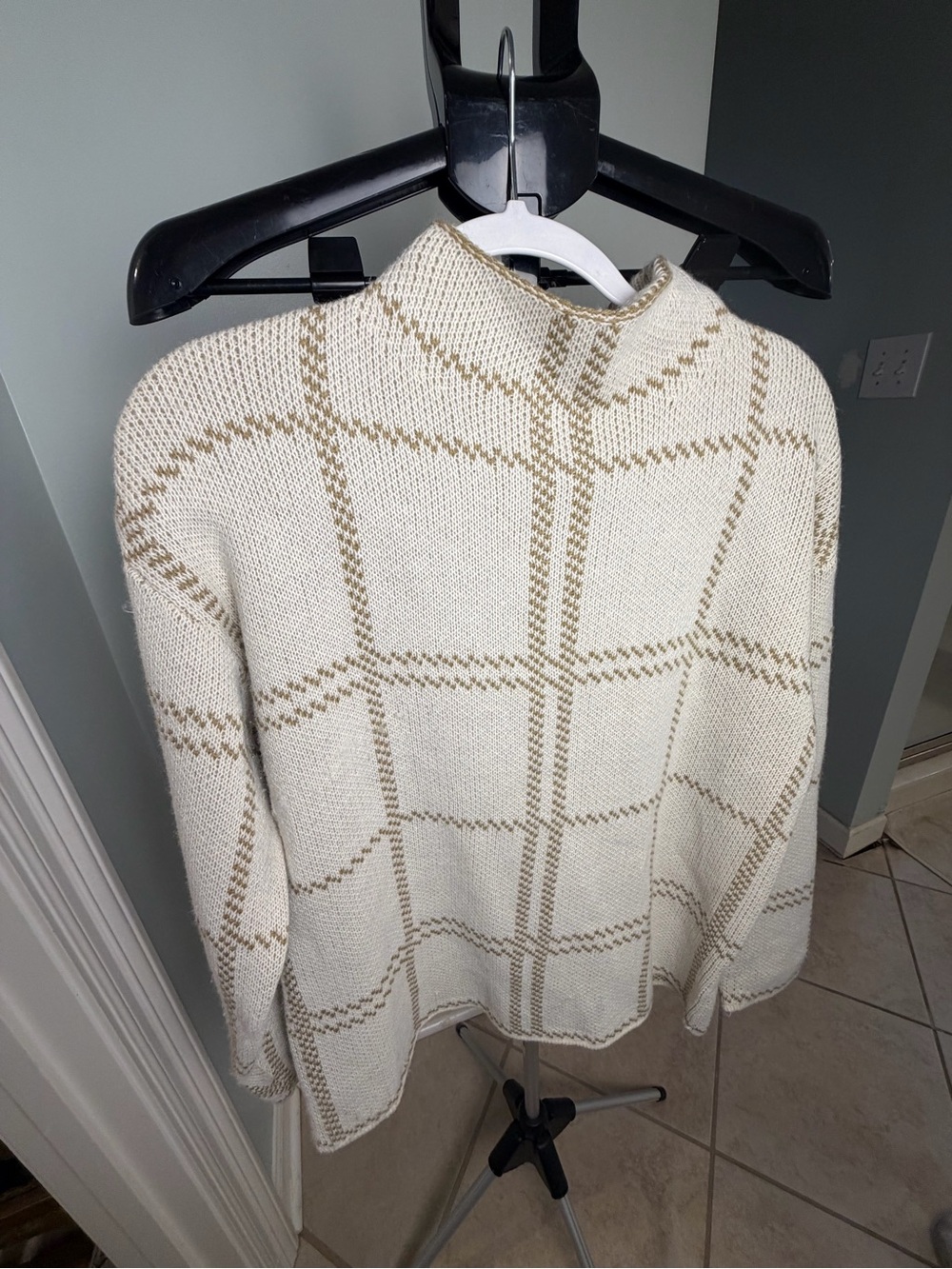 JODIFL Ivory Tan Windowpane Plaid Turtleneck Oversized Knit Sweater Size L